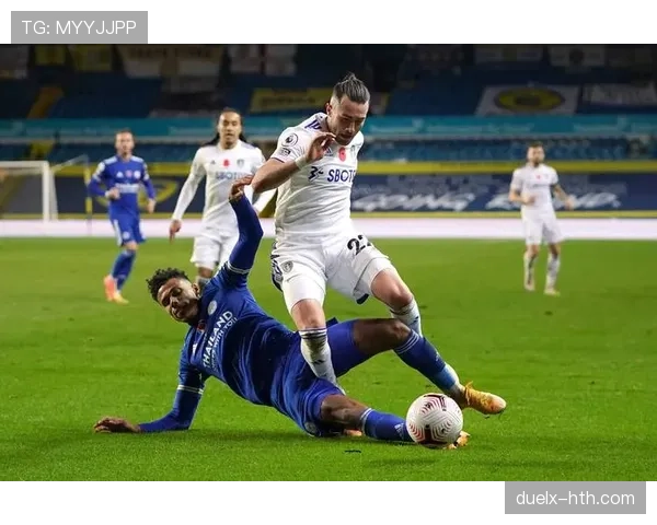 德布劳内任意球破门助力球队取胜 状态回升表现抢眼 德布劳内任意球破门助力球队取胜 状态回升表现抢眼