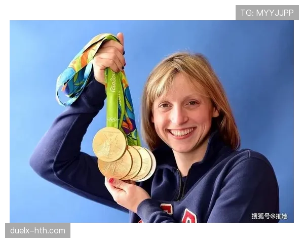 凯蒂·莱德基凌晨四点还在泳池？这自律谁顶得住啊