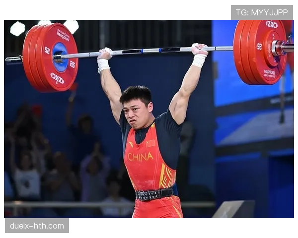 谌利军这训练强度，练完直接瘫成表情包，举重冠军的日常也太狠了
