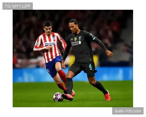 巴黎边路进攻看似犀利，实则缺乏层次与持续威胁